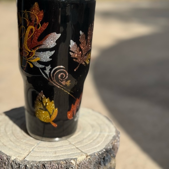 30oz Custom Made Tumbler - Picture 4 of 4